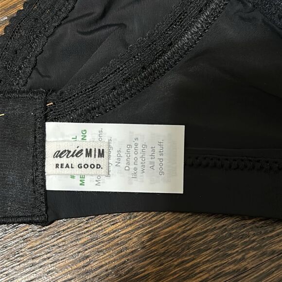 NWT Aerie Black Bralette w/ Lace Trim - Size Medium - Picture 7 of 8